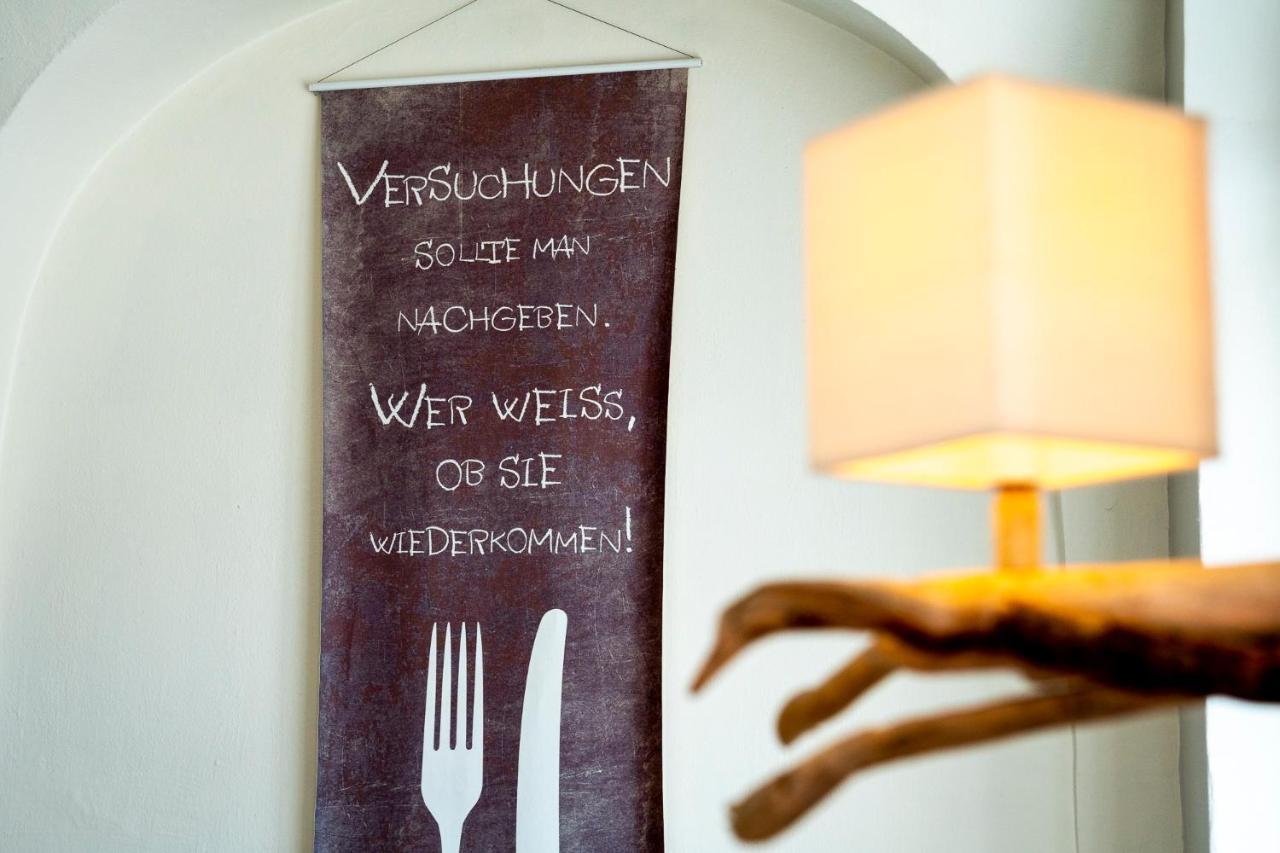 Hotel Ratskeller Schwarzenberg ชวาร์เซนเบิร์ก ภายนอก รูปภาพ