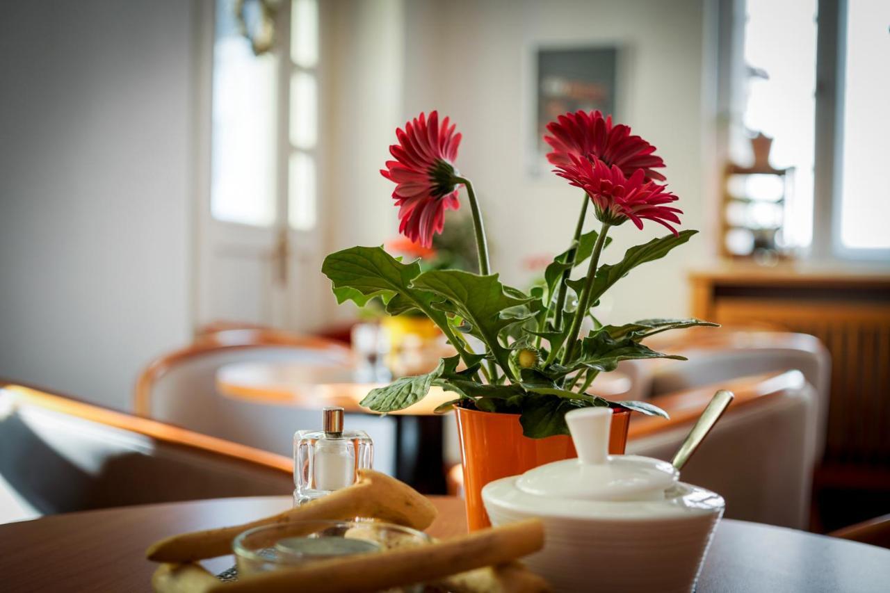 Hotel Ratskeller Schwarzenberg ชวาร์เซนเบิร์ก ภายนอก รูปภาพ