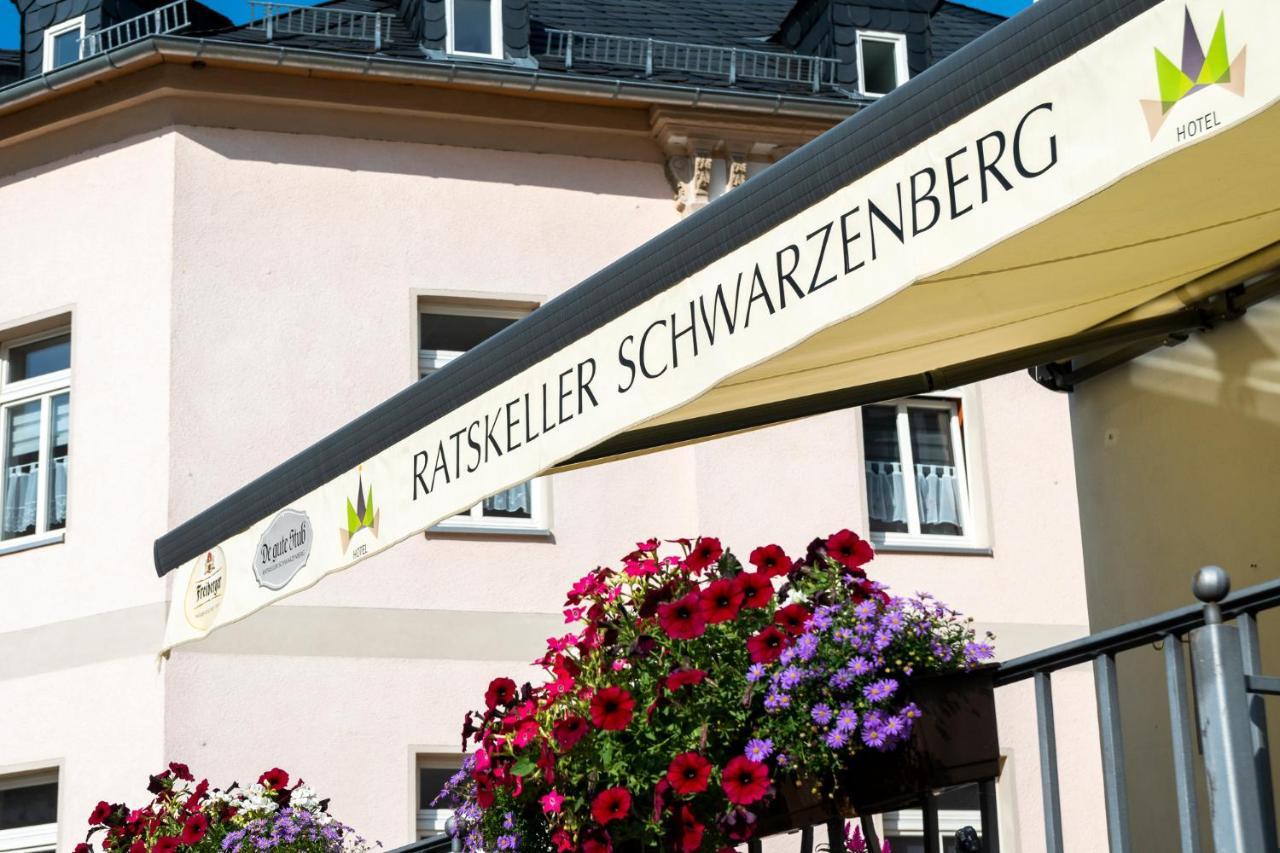 Hotel Ratskeller Schwarzenberg ชวาร์เซนเบิร์ก ภายนอก รูปภาพ